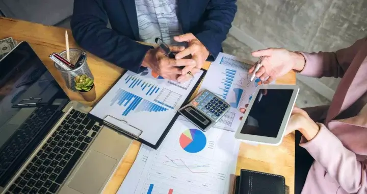 The Business Value of Custom Mobile Systems